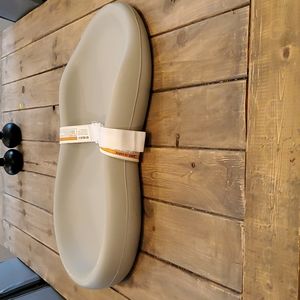 KEEKAROO PEANUT CHANGER